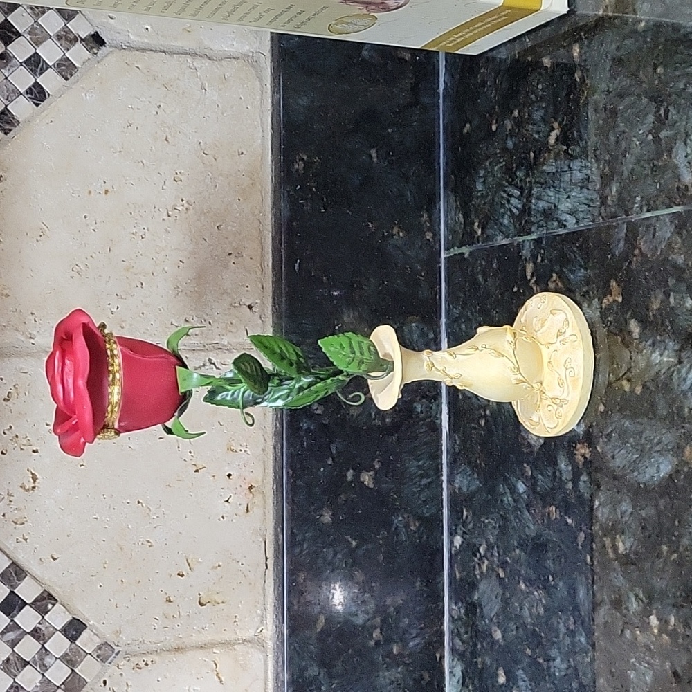 Rose ring box